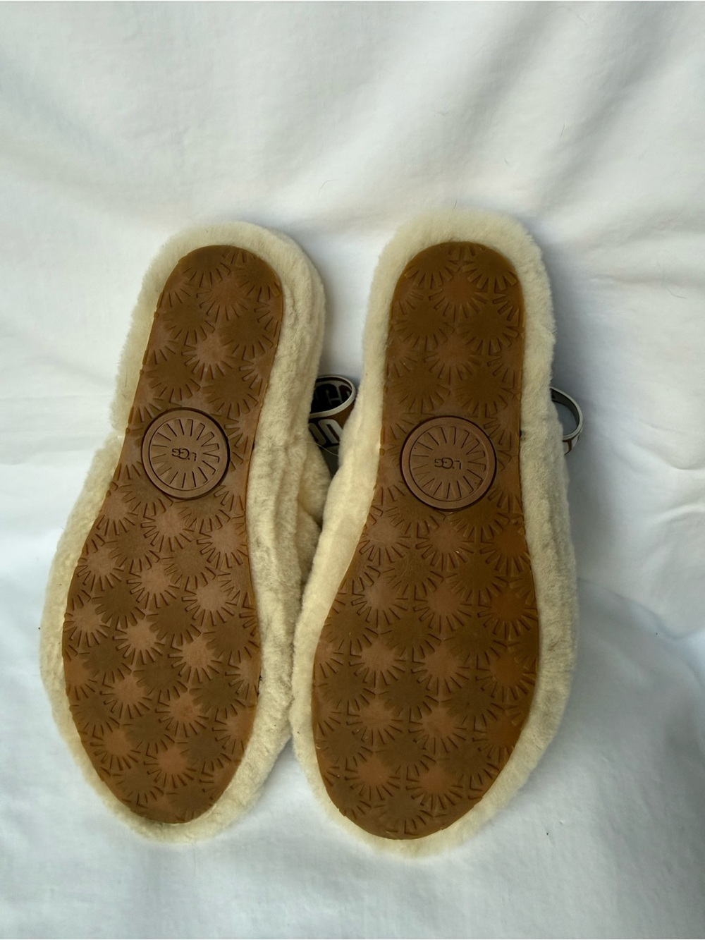 UGG Fluff Yeah Plush Shearling Slide Slippers in Cream - Picture 4 of 5